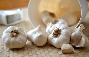 ail en poudre ou ail semoule - achat, utilisation, bienfaits - épices du monde